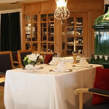 Hotel Rosa Alpina & 5*